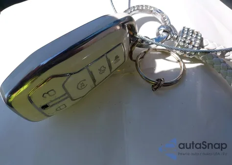 2017 Ford Mustang V6 from USA, damaged, VIN 1FATP8EM9H5309666